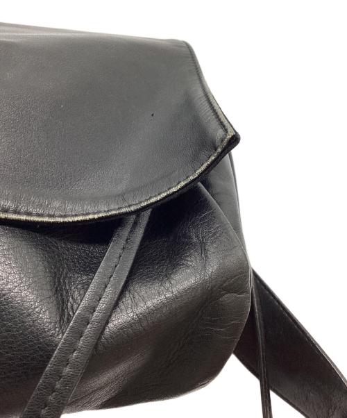 kawa-kawa（カワカワ）kawa-kawa (カワカワ) ビッグボタン レザーショルダーバッグ ブラックの古着・服飾アイテム