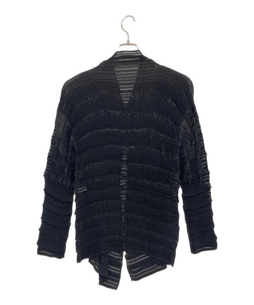ISSEY MIYAKE（イッセイミヤケ）ISSEY MIYAKE (イッセイミヤケ) プリーツカーディガン ブラック サイズ:SIZE 2の古着・服飾アイテム