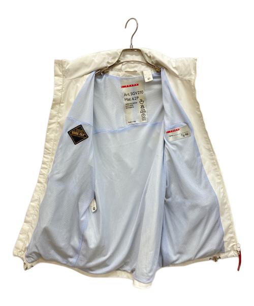PRADA SPORTS（プラダスポーツ）PRADA SPORTS (プラダスポーツ) ゴアテックス ジップアップ ジャケット　ナイロンジャケット ホワイト サイズ:46の古着・服飾アイテム
