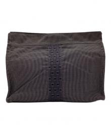 HERMES（エルメス）の古着「エールライン・ポーチMM」｜グレー