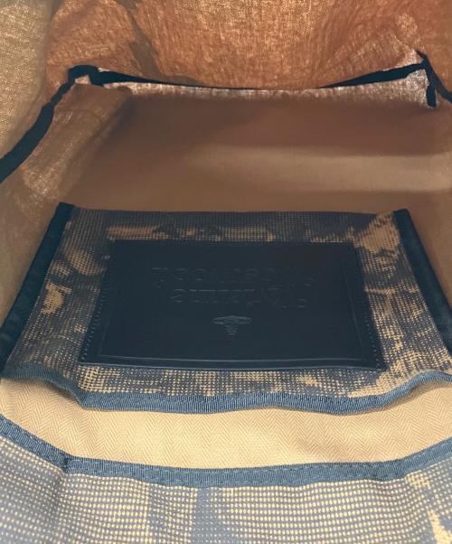 Vivienne Westwood（ヴィヴィアンウエストウッド）Vivienne Westwood (ヴィヴィアンウエストウッド) プリントトートバッグ ブラウンの古着・服飾アイテム