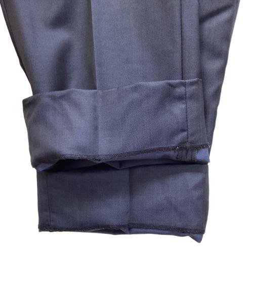 ARMANI COLLEZIONI（アルマーニ コレツィオーニ）ARMANI COLLEZIONI (アルマーニ コレツィオーニ) セットアップスーツ ネイビー サイズ:52の古着・服飾アイテム