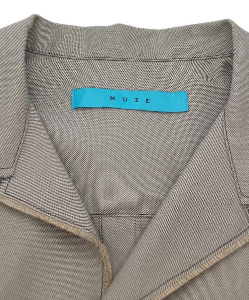 MUZE（ミューズ）MUZE (ミューズ) MULTI SHARK SHORT SLEEVE SHIRT グレー サイズ:1の古着・服飾アイテム
