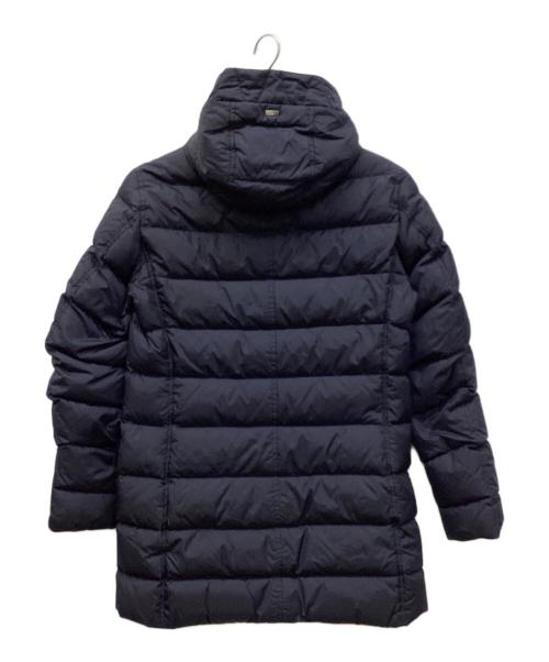 HERNO（ヘルノ）HERNO (ヘルノ) ナイロンシャモニーダウンコート　フーデットダウンコート ネイビー サイズ:44の古着・服飾アイテム