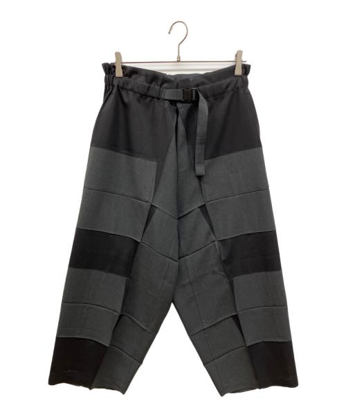 me ISSEY MIYAKE（ミーイッセイ ミヤケ）me ISSEY MIYAKE (ミーイッセイ ミヤケ) プレスプリーツプリントワイドパンツ ブラック サイズ:FREEの古着・服飾アイテム