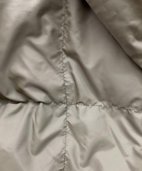 Vivienne Westwood RED LABEL（ヴィヴィアンウエストウッドレッドレーベル）Vivienne Westwood RED LABEL (ヴィヴィアンウエストウッドレッドレーベル) オーブボタンクロップドダウンジャケット ベージュ サイズ:2の古着・服飾アイテム