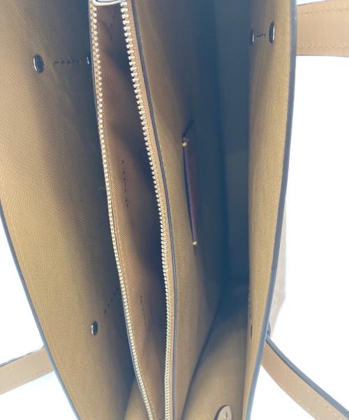 COACH（コーチ）COACH (コーチ) キャリーオールシグネチャー 2WAYショルダーバッグの古着・服飾アイテム