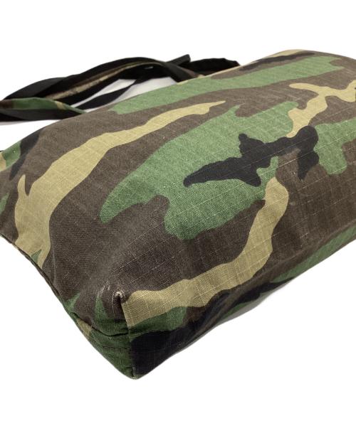 NEIGHBORHOOD（ネイバーフッド）NEIGHBORHOOD (ネイバーフッド) MIL-SCOCHE/C-SHOULDER BAG　サコッシュ　カモフラージュ柄ショルダーバッグ オリーブの古着・服飾アイテム