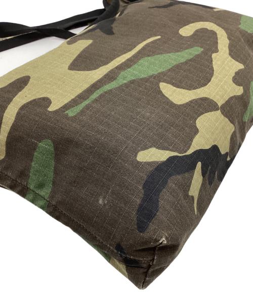 NEIGHBORHOOD（ネイバーフッド）NEIGHBORHOOD (ネイバーフッド) MIL-SCOCHE/C-SHOULDER BAG　サコッシュ　カモフラージュ柄ショルダーバッグ オリーブの古着・服飾アイテム