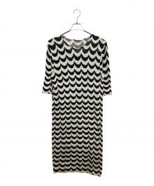 marimekko（マリメッコ）の古着「半袖ワンピース」｜ブラック