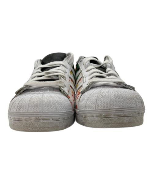 adidas（アディダス）adidas (アディダス) SUPERSTAR PRIDEPACK 　スーパースター プライド パック　ローカットスニーカー ホワイト サイズ:26の古着・服飾アイテム