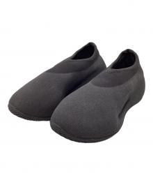 adidas（アディダス）の古着「YEEZY Knit Runner "Fade Onyx"　イージー ニットランナー "フェードオニキス"」｜ブラック