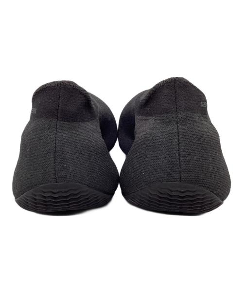 adidas（アディダス）adidas (アディダス) YEEZY Knit Runner 