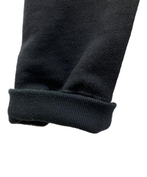 THE BLACK EYE PATCH（ブラックアイパッチ）THE BLACK EYE PATCH (ブラックアイパッチ) 取扱注意ラインストーンスウェット ブラック サイズ:XLの古着・服飾アイテム