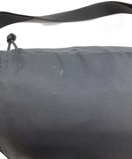 BRIEFING（ブリーフィング）BRIEFING (ブリーフィング) ボディーバッグ ブラックの古着・服飾アイテム