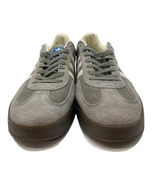 adidas Originals（アディダスオリジナル）adidas Originals (アディダスオリジナル)  Gazelle Indoor Dark Grey White/ガゼル インドア グレー/ホワイト グレー サイズ:27.5cmの古着・服飾アイテム