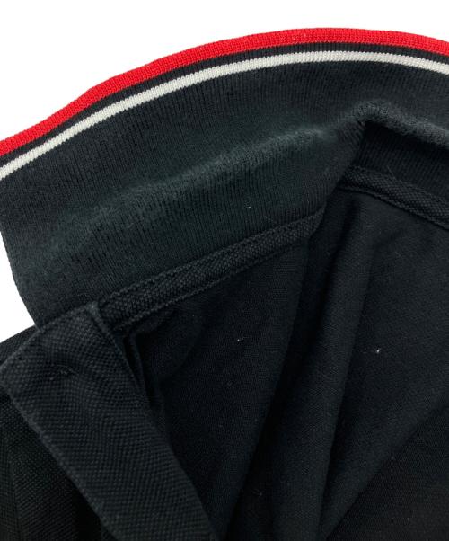 PRADA（プラダ）PRADA (プラダ) ラバーロゴ 半袖ポロシャツ ブラック サイズ:Lの古着・服飾アイテム