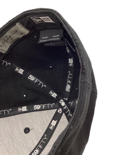 YOHJI YAMAMOTO（ヨウジヤマモト）YOHJI YAMAMOTO (ヨウジヤマモト) New Era (ニューエラ) キャップ ブラック サイズ:7　1/2の古着・服飾アイテム