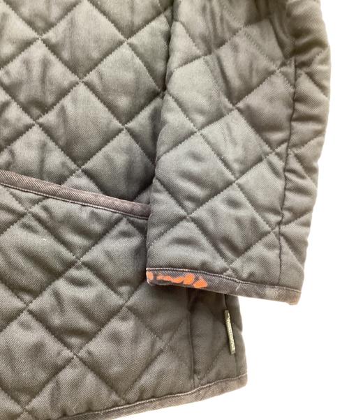 Traditional Weatherwear（トラディショナルウェザーウェア）Traditional Weatherwear (トラディショナルウェザーウェア) キルティングジャケット ネイビー サイズ:40の古着・服飾アイテム