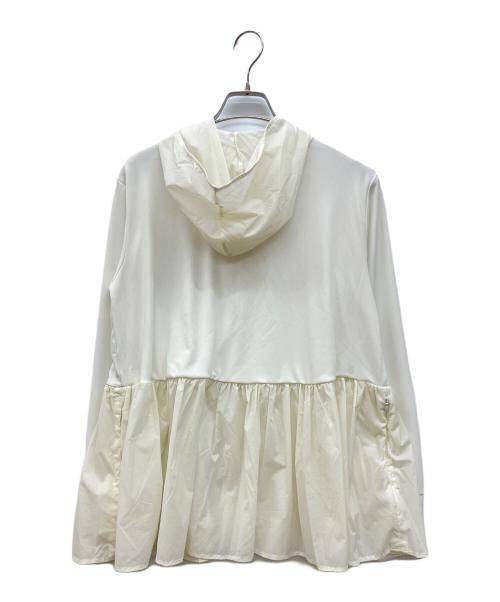 UNFILO（アンフィーロ）UNFILO (アンフィーロ) ペプラムラッシュパーカー　ジップパーカー アイボリー サイズ:Mの古着・服飾アイテム