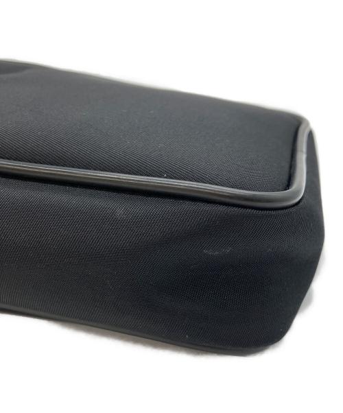 BURBERRY BLACK LABEL（バーバリーブラックレーベル）BURBERRY BLACK LABEL (バーバリーブラックレーベル) ショルダーバッグ ブラックの古着・服飾アイテム