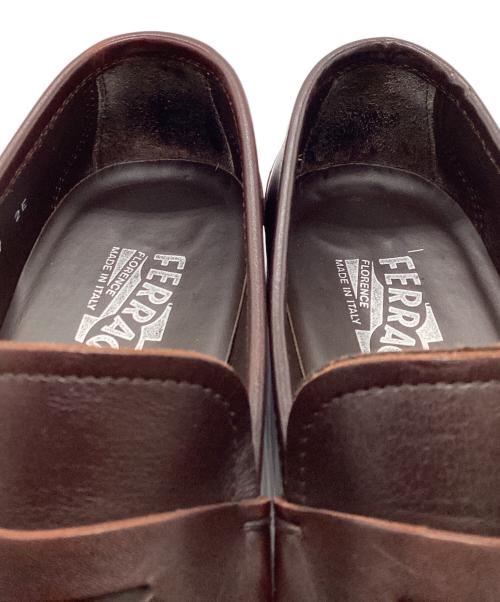 Salvatore Ferragamo（サルヴァトーレ フェラガモ）Salvatore Ferragamo (サルヴァトーレ フェラガモ) コインローファー ブラウン サイズ:7の古着・服飾アイテム