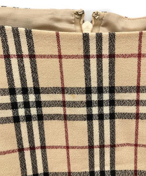 BURBERRY LONDON（バーバリーロンドン）BURBERRY LONDON (バーバリーロンドン) ノバチェックタイトラインワンピース ベージュ サイズ:38の古着・服飾アイテム