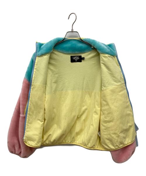 UGG（アグ）UGG (アグ) ドッキングフリースジャケット マルチカラー サイズ:XSの古着・服飾アイテム