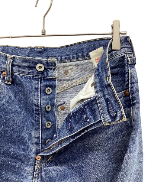 LEVI'S（リーバイス）LEVI'S (リーバイス) 702デニムパンツ インディゴ サイズ:81cm (W32)の古着・服飾アイテム