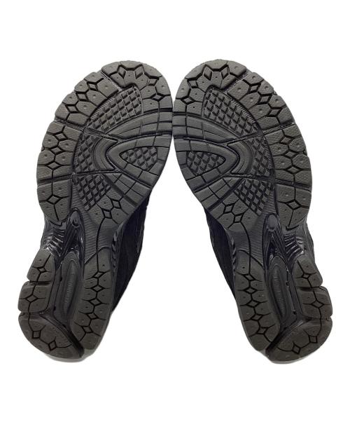 NEW BALANCE（ニューバランス）NEW BALANCE (ニューバランス) U2002RBL ローカットスニーカー ブラック サイズ:26.5の古着・服飾アイテム