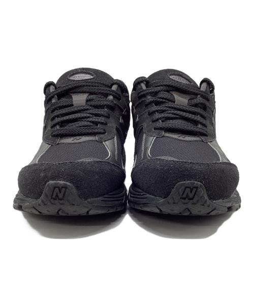 NEW BALANCE（ニューバランス）NEW BALANCE (ニューバランス) U2002RBL ローカットスニーカー ブラック サイズ:26.5の古着・服飾アイテム