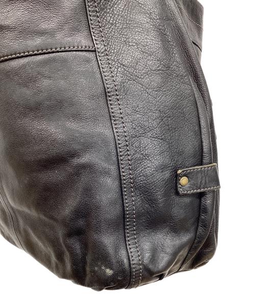 BURBERRY BLUE LABEL（バーバリーロンドンブルーレーベル）BURBERRY BLUE LABEL (バーバリーロンドンブルーレーベル) レザーワンショルダーバッグ ブラックの古着・服飾アイテム