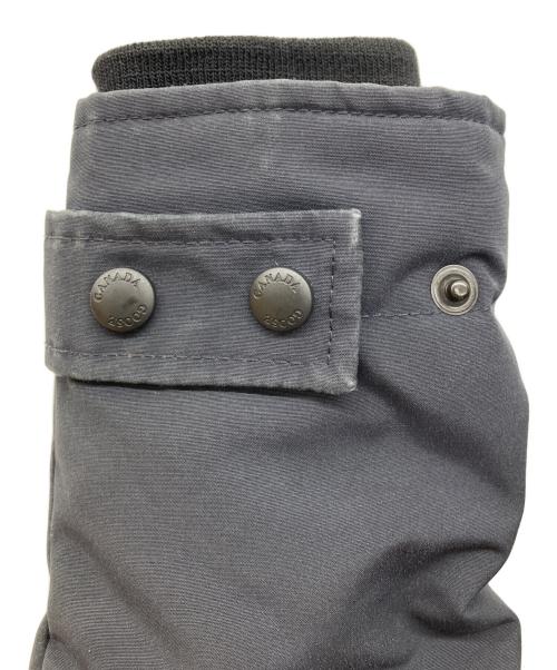 CANADA GOOSE（カナダグース）CANADA GOOSE (カナダグース) MACKENZIE PARKA　マッケンジーパーカー ネイビー サイズ:Ｓの古着・服飾アイテム