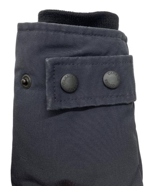 CANADA GOOSE（カナダグース）CANADA GOOSE (カナダグース) MACKENZIE PARKA　マッケンジーパーカー ネイビー サイズ:Ｓの古着・服飾アイテム