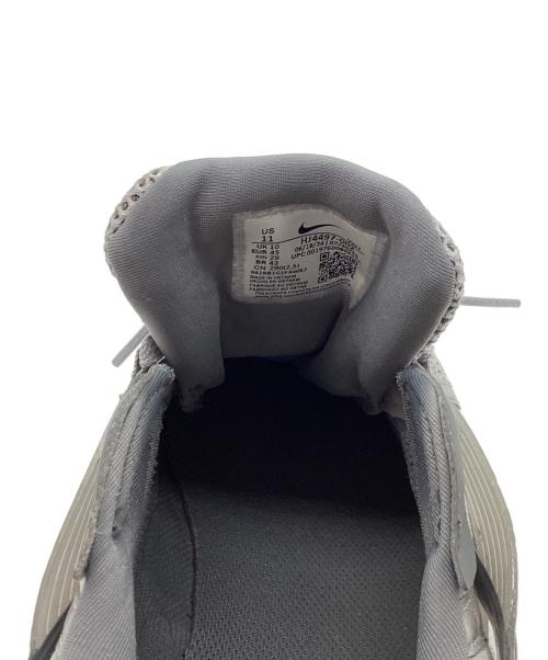 NIKE（ナイキ）NIKE (ナイキ) ローカットスニーカー V2K Run  V2Kラン ライトグレー サイズ:29の古着・服飾アイテム