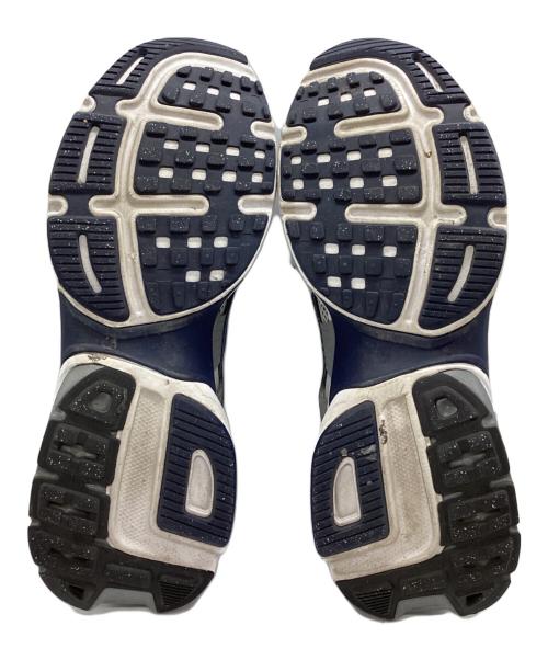 NIKE（ナイキ）NIKE (ナイキ) ローカットスニーカー V2K Run  V2Kラン ライトグレー サイズ:29の古着・服飾アイテム