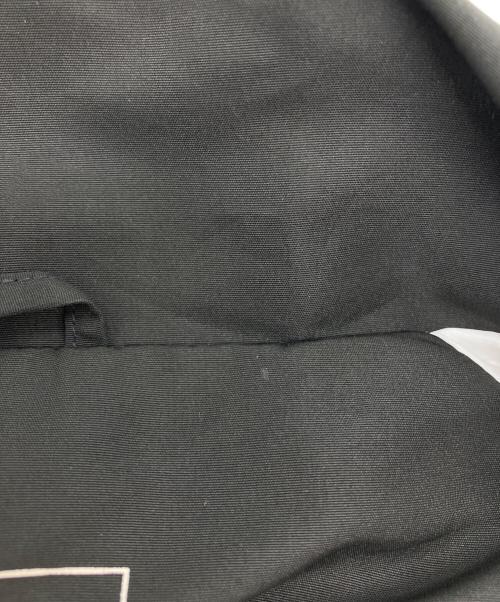 PALACE（パレス）PALACE (パレス) MADARA SHELL TOP ブラック サイズ:Ｓの古着・服飾アイテム