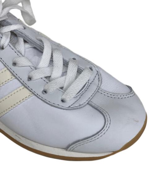 adidas（アディダス）adidas (アディダス) カントリー OG / Country OG　ローカットスニーカー ホワイト サイズ:22.5の古着・服飾アイテム