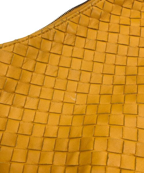 BOTTEGA VENETA（ボッテガベネタ）BOTTEGA VENETA (ボッテガベネタ) イントレチャートレザーショルダーバッグ イエローの古着・服飾アイテム