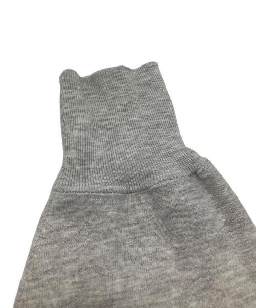 Champion REVERSE WEAVE（チャンピオン リバース ウィーブ）Champion REVERSE WEAVE (チャンピオン リバース ウィーブ) 90's アーチロゴ刺繍リバースウィーブスウェット グレー サイズ:Ｌの古着・服飾アイテム