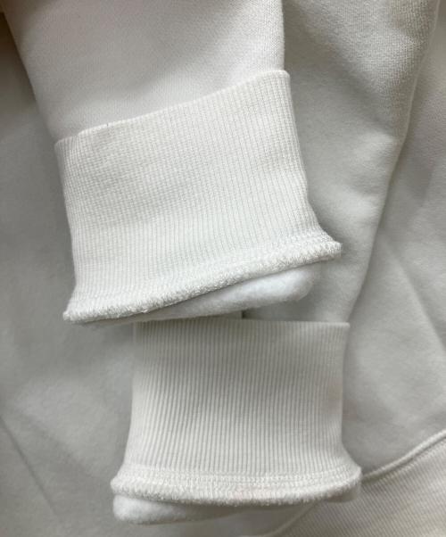 UGG（アグ）UGG (アグ) MADELINE FUZZY LOGO CREW NECK SWEAT ホワイト サイズ:Sの古着・服飾アイテム