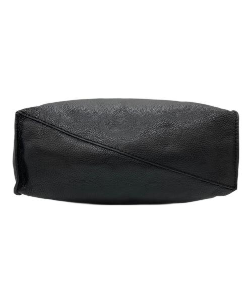 DIESEL（ディーゼル）DIESEL (ディーゼル) ファー付き2WAYバッグ ブラックの古着・服飾アイテム