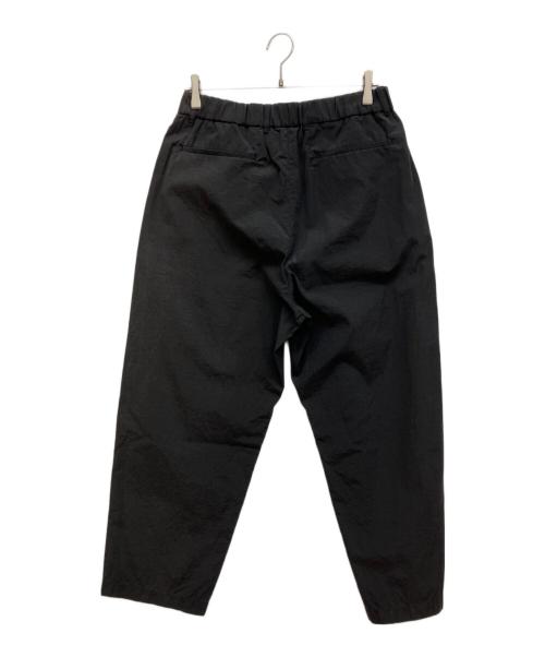 H BEAUTY&YOUTH（エイチ ビューティー&ユース）H BEAUTY&YOUTH (エイチ ビューティー&ユース) COTTON×NYLON BALLOON TAPERED PANTS　コットンナイロンバルーンテーパードパンツ ブラック サイズ:Ｌの古着・服飾アイテム