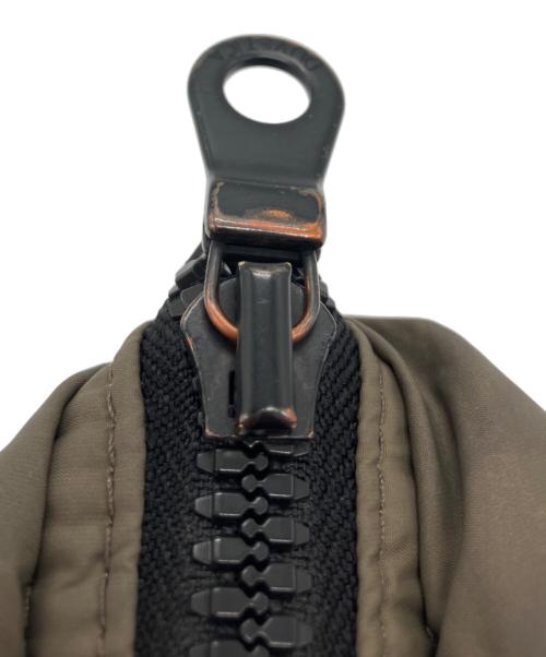 DUVETICA（デュベティカ）DUVETICA (デュベティカ) Ace-Mat ダウンコート オリーブ サイズ:40の古着・服飾アイテム