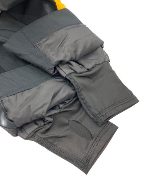 DC SHOE CO.USA（ディーシー シューコー ユーエスエー）DC SHOE CO.USA (ディーシー シューコー ユーエスエー) ナイロンジャケット ブラック サイズ:S 未使用品の古着・服飾アイテム