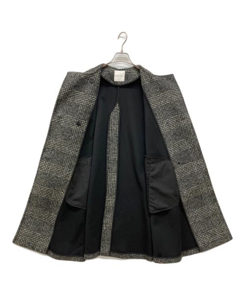 Spick and Span（スピック＆スパン）Spick and Span (スピックアンドスパン) Wスライバーノーカラーチェックポンチョコート ブラック サイズ:36の古着・服飾アイテム