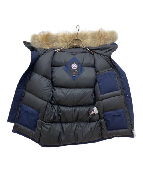 CANADA GOOSE（カナダグース）CANADA GOOSE (カナダグース)  EDIFICE別注 CRESTON PARKA クレストン パーカ ダウンジャケット ブルー サイズ:XSの古着・服飾アイテム