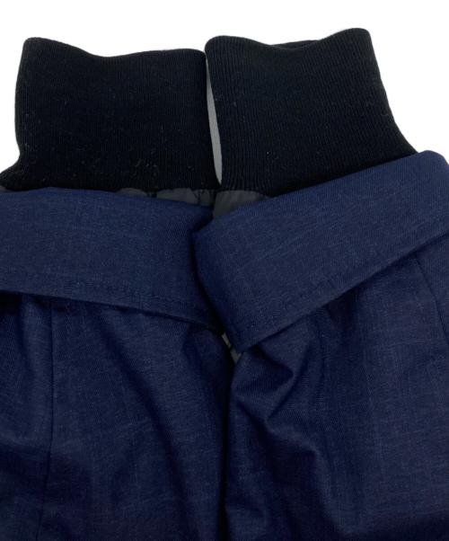 CANADA GOOSE（カナダグース）CANADA GOOSE (カナダグース)  EDIFICE別注 CRESTON PARKA クレストン パーカ ダウンジャケット ブルー サイズ:XSの古着・服飾アイテム