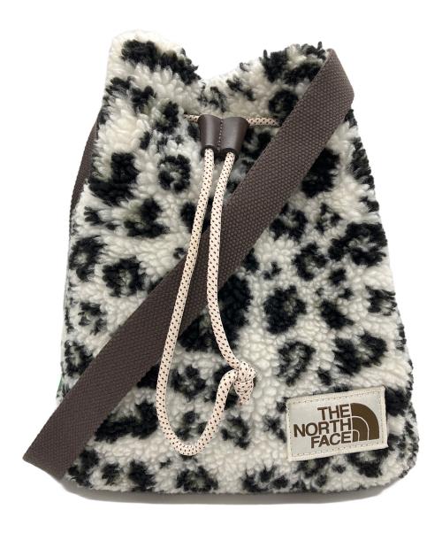 THE NORTH FACE（ザ ノース フェイス）THE NORTH FACE (ザ ノース フェイス) バケットバッグ ホワイトの古着・服飾アイテム