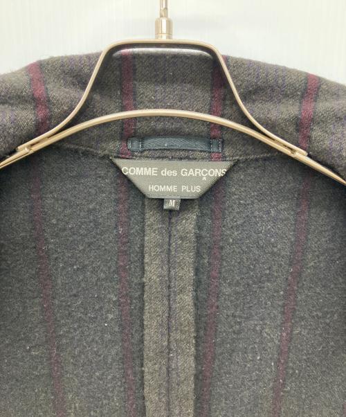 COMME des GARCONS HOMME PLUS（コムデギャルソンオムプリュス）COMME des GARCONS HOMME PLUS (コムデギャルソンオムプリュス) 02AWウール縮絨ストライプ3B ジャケット グレー サイズ:Mの古着・服飾アイテム
